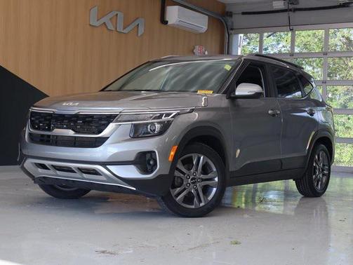 2023 Kia Seltos S