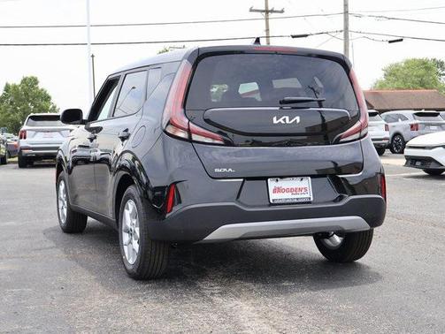 2025 Kia Soul S