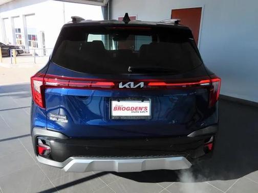 2025 Kia Seltos EX