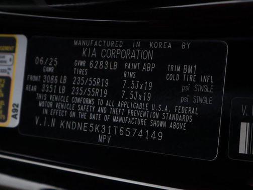 2026 Kia Carnival SX