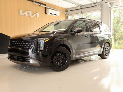2026 Kia Carnival SX