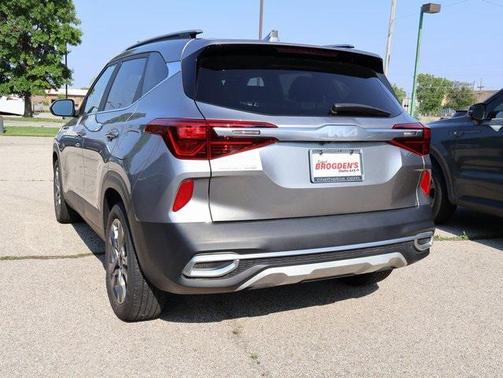 2023 Kia Seltos S