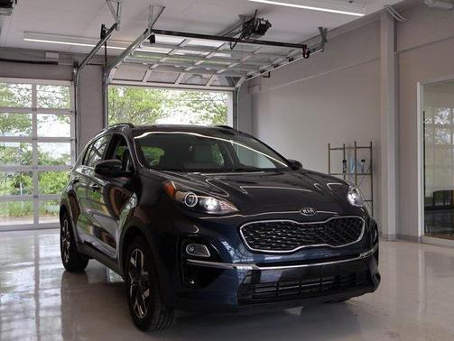 2022 Kia Sportage EX