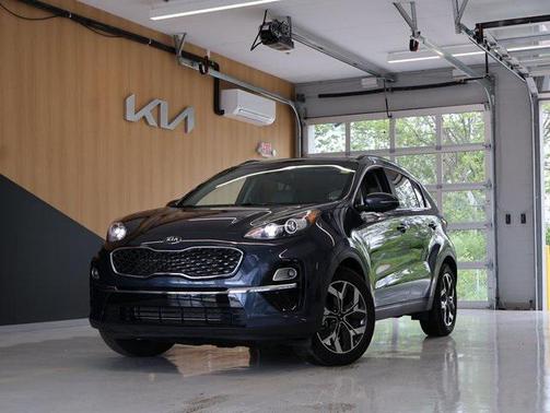 2022 Kia Sportage EX