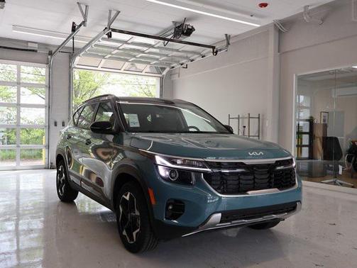 2025 Kia Seltos S