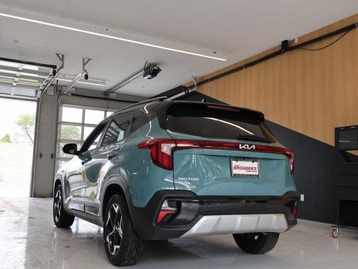 2025 Kia Seltos S