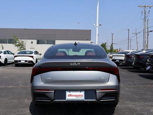 2025 Kia K5 GT-Line