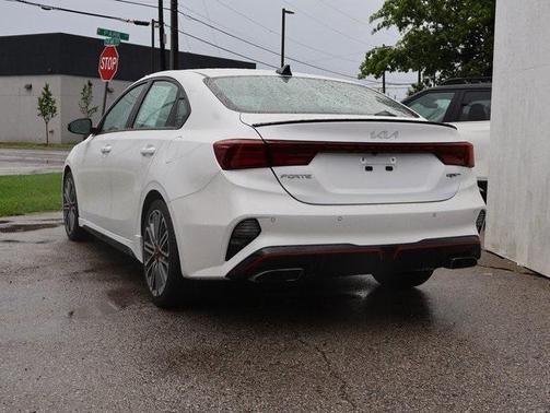 2022 Kia Forte GT