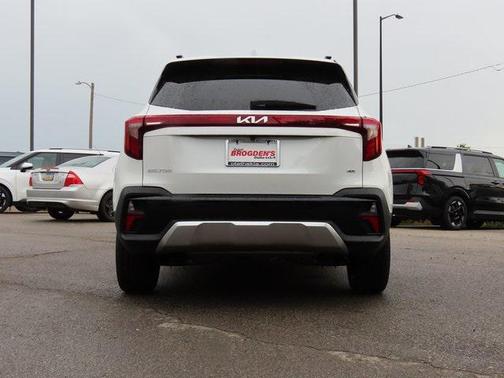2025 Kia Seltos S