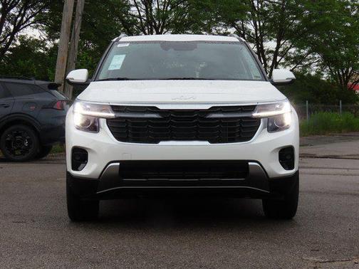 2025 Kia Seltos S