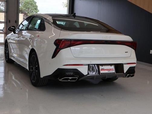 2026 Kia K5 GT