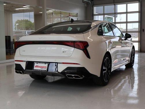 2026 Kia K5 GT