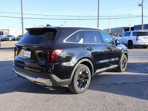 2025 Kia Sorento S