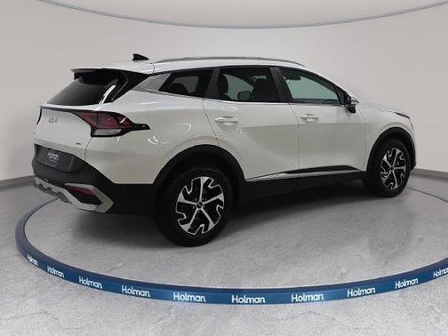 Snow White Pearl 2025 Kia Sportage Hybrid EX