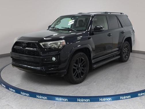 Midnight Black Metallic 2019 Toyota 4Runner Limited