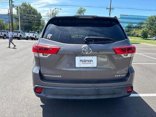 Predawn Gray Mica 2017 Toyota Highlander XLE