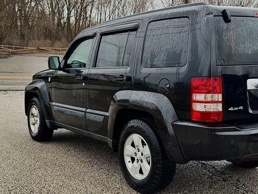 2010 Jeep Liberty Sport