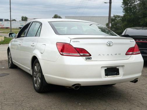 2007 Toyota Avalon XL