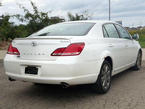 2007 Toyota Avalon XL