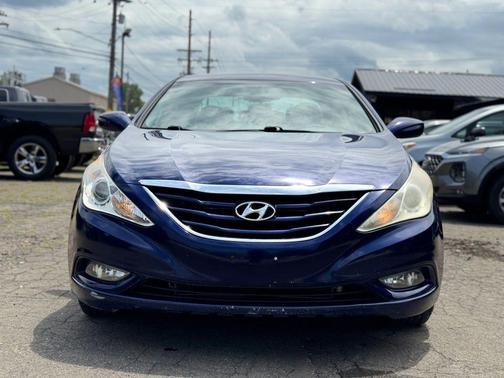 Blue 2013 Hyundai SONATA GLS