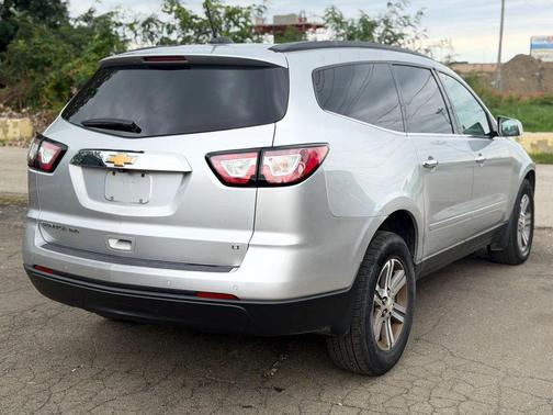 2017 Chevrolet Traverse 1LT