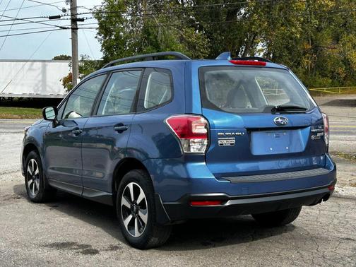 2017 Subaru Forester 2.5i
