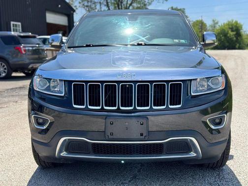 Brilliant Black Crystal Pearlcoat 2015 Jeep Grand Cherokee Limited