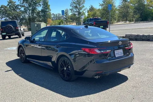 Black 2025 Toyota Camry SE
