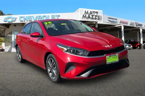 Red 2023 Kia Forte LXS