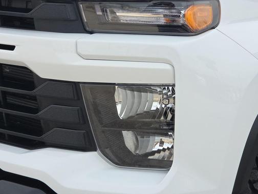 2025 Chevrolet Silverado 2500 Custom