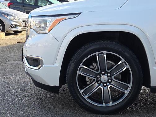 2018 GMC Acadia Denali
