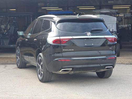 2022 Buick Enclave Essence