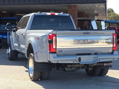 2024 Ford F-450 LIMITED