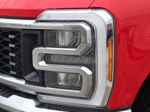 2023 Ford F-350 Lariat Super Duty