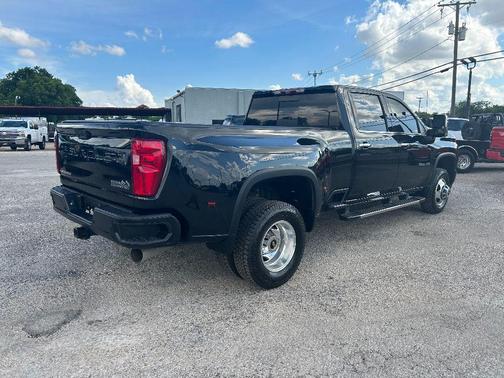 2021 Chevrolet Silverado 3500 High Country