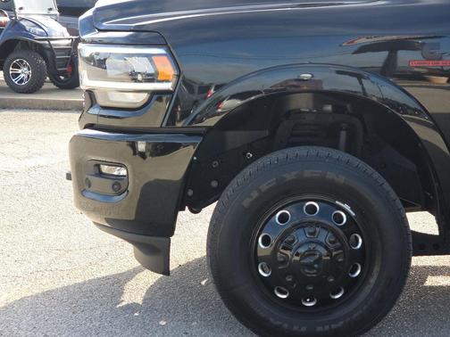 2022 RAM 3500 Laramie
