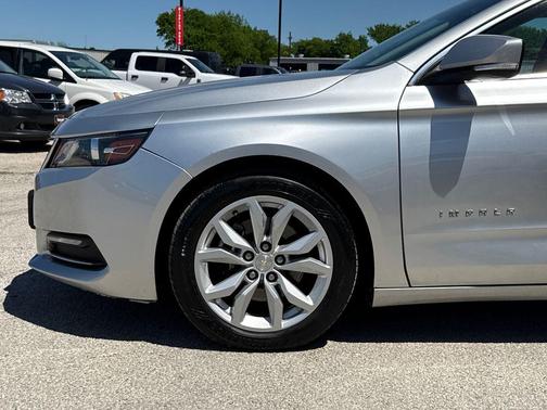 Silver Ice Metallic 2019 Chevrolet Impala 1LT