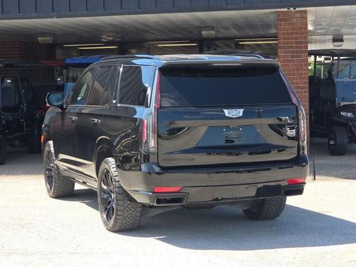 2023 Cadillac Escalade Sport Platinum