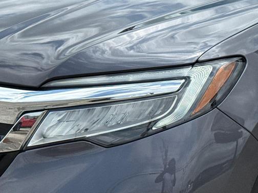 Modern Steel Metallic 2022 Honda Pilot Touring 7-Passenger