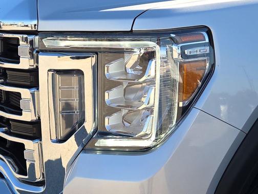 2023 GMC Sierra 3500 SLT