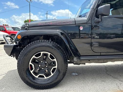 Black Clearcoat 2016 Jeep Wrangler Unlimited Rubicon