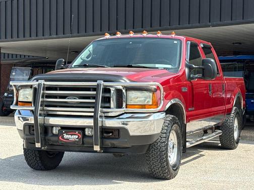 Red 2001 Ford F-250