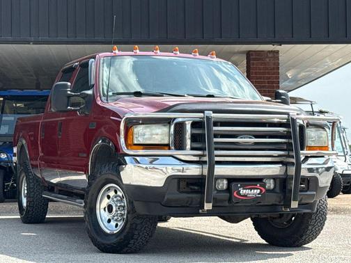 Red 2001 Ford F-250