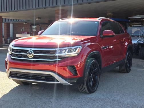2022 Volkswagen Atlas Cross Sport 3.6L V6 SE w/Technology