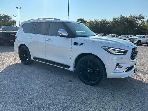 2021 INFINITI QX80 SENSORY