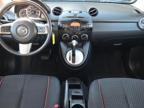 2013 Mazda Mazda2 Touring