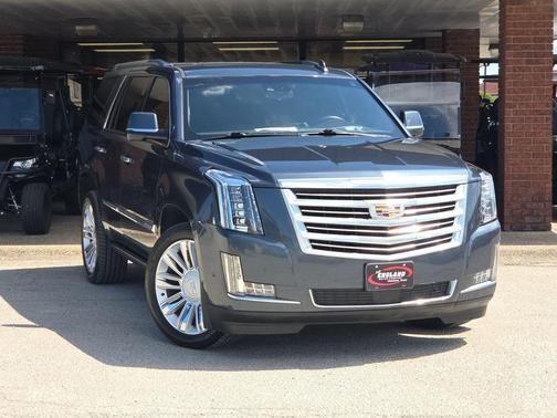 2019 Cadillac Escalade Platinum