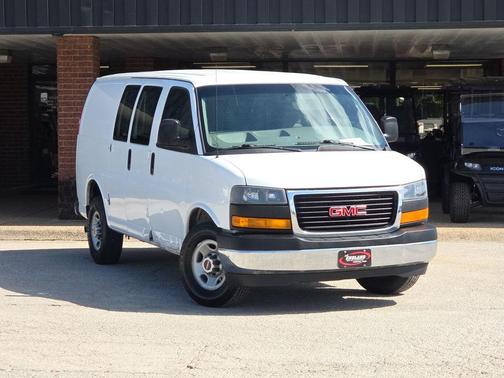 2017 GMC Savana 2500 Work Van