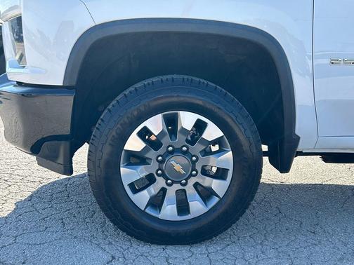 2022 Chevrolet Silverado 2500 Custom