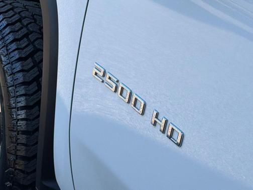 2023 Chevrolet Silverado 2500 LT